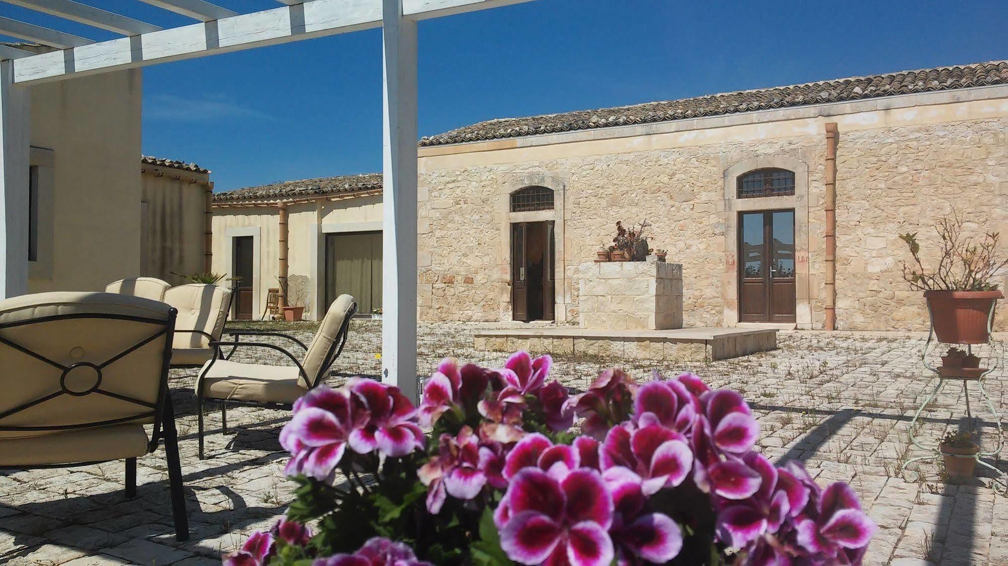 Agriturismo Gaia Noto Extérieur photo