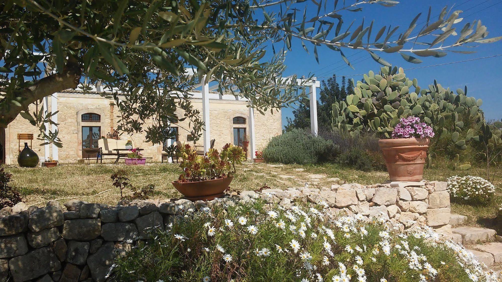 Agriturismo Gaia Noto Extérieur photo